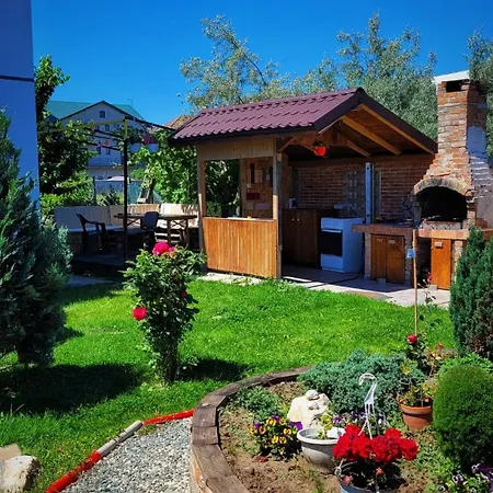 Casa Alba * Нэводари