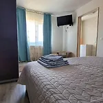Casa Alba بيت ضيافة Năvodari
