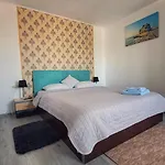 بيت ضيافة Casa Alba *