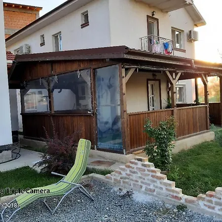 Casa Alba ゲストハウス ナボダリ