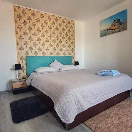 Vendégház Casa Alba *